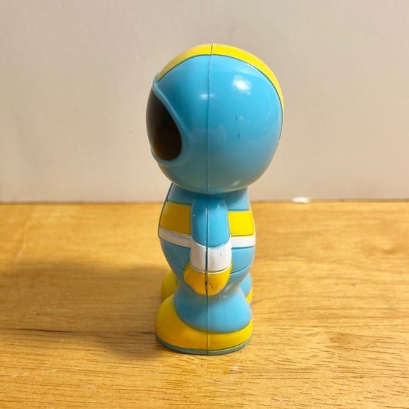 Driver for Pretex Remote Control Car - Picture 2 of 4